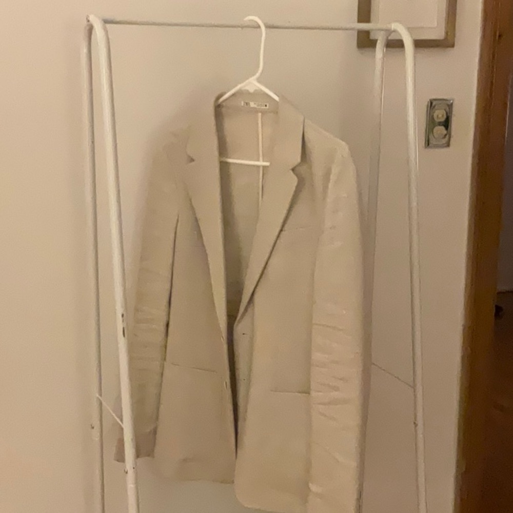 Fitted beige blazer,  Zara